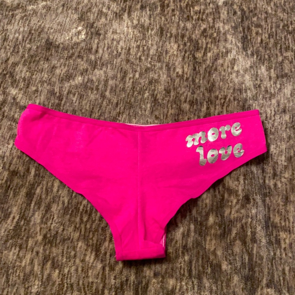 💗Victoria's Secret PINK Strappy Logo Panty Love More💗‎